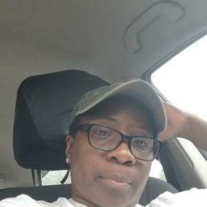 Meet your Posher, Mamina